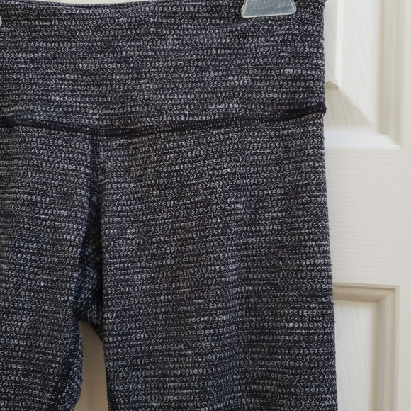 Lululemon Wunder Under Pant - Picture 4 of 12